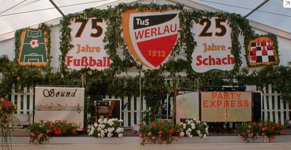 Bühnendekoration zum Doppeljubiläum im Jahre 1999. Foto: Klaus Brademann